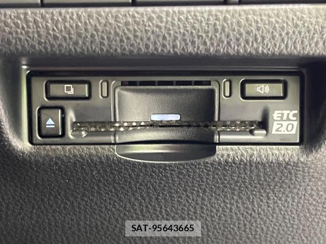 Toyota HARRIER HYBRID 2023-10 8690635-5