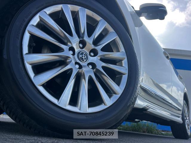 Toyota HARRIER 2016-12 8690789-12