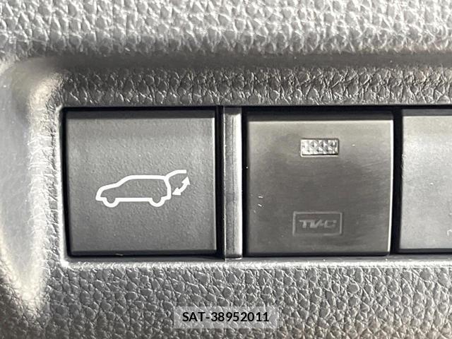 Toyota HARRIER 2021-08 8691066-5