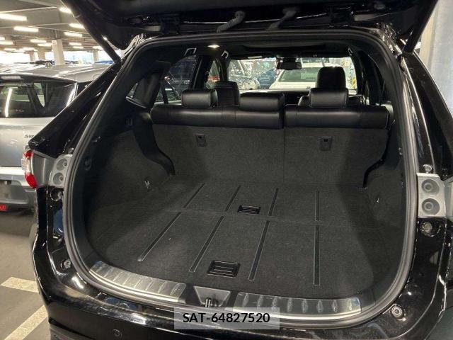 Toyota HARRIER 2018-05 8691517-7
