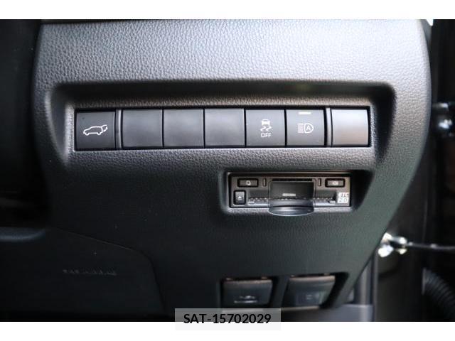 Toyota HARRIER 2023-10 8691656-16