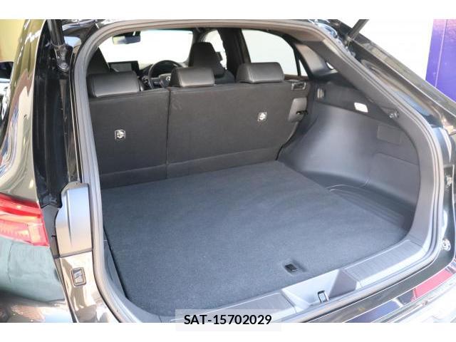 Toyota HARRIER 2023-10 8691656-19