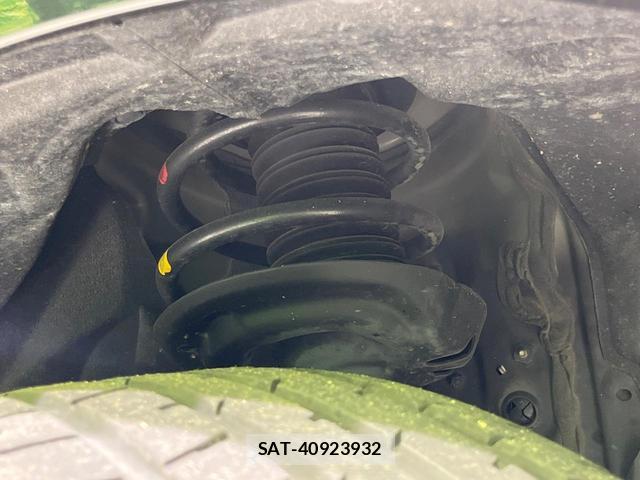 Toyota HARRIER 2023-07 8691984-19