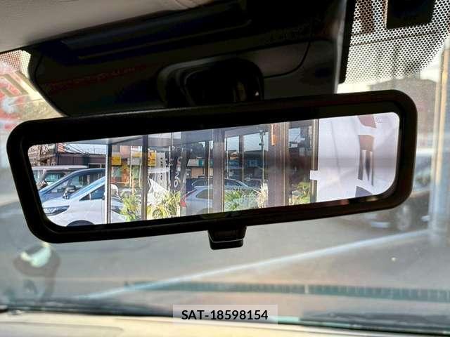 Toyota HIACE VAN 2021-12 8690395-19