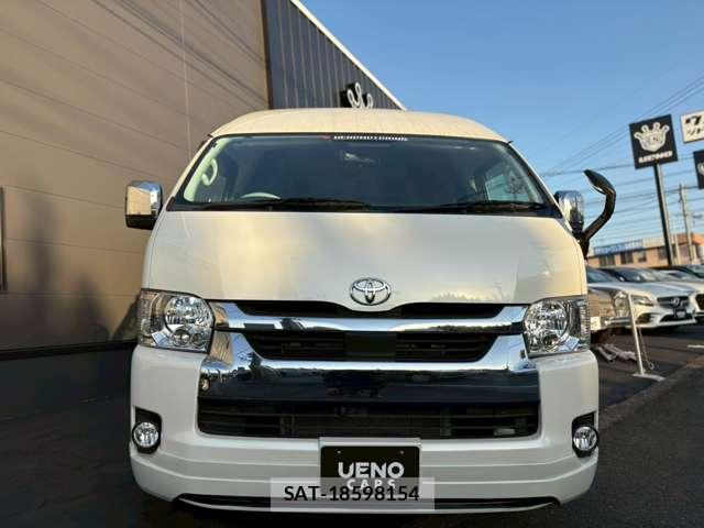 Toyota HIACE VAN 2021-12 8690395-2