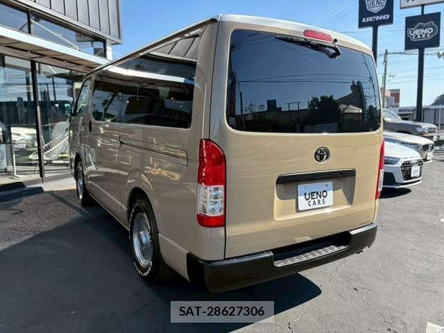 Toyota HIACE VAN 2012-07 8690396-6