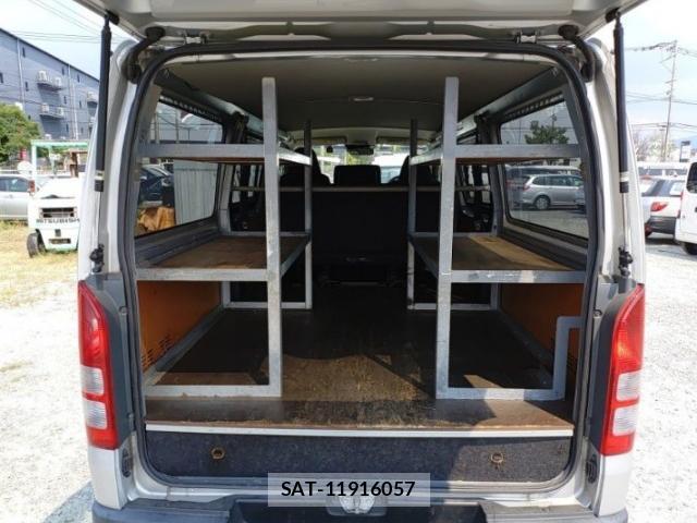 Toyota HIACE VAN 2018-06 8690505-2