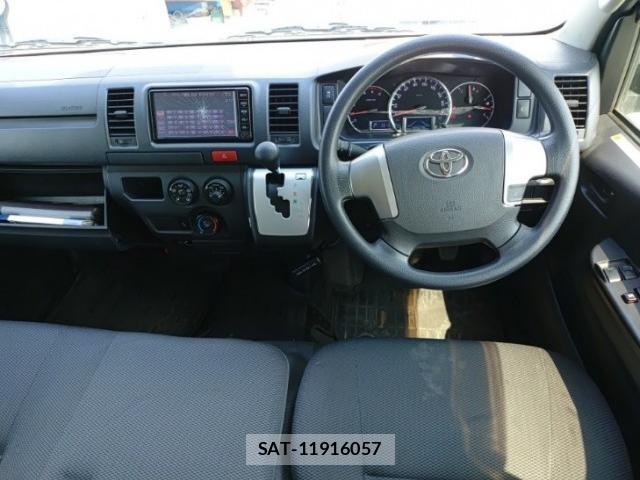 Toyota HIACE VAN 2018-06 8690505-3