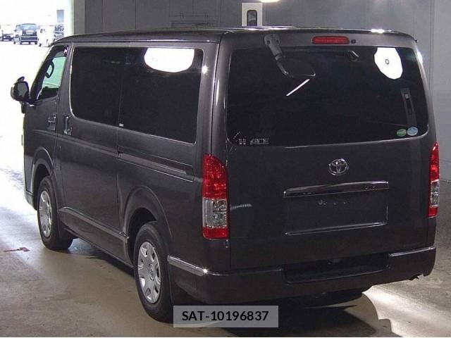 Toyota HIACE VAN 2018-11 8690513-1