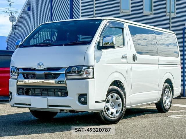 Toyota HIACE VAN 2026-08 8690890-0