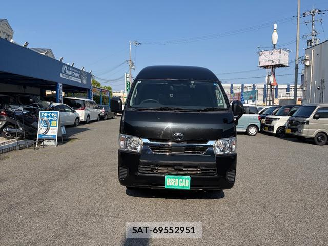 Toyota HIACE VAN 2021-05 8690999-1