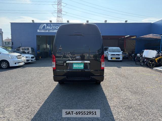 Toyota HIACE VAN 2021-05 8690999-10