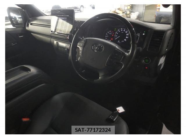Toyota HIACE VAN 2024-02 8691756-2