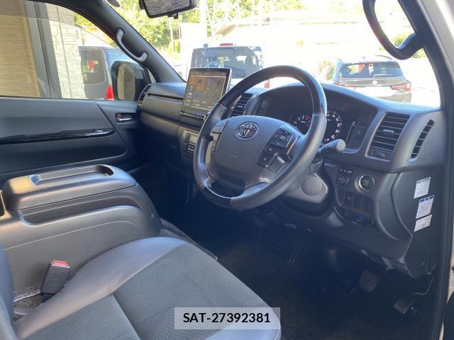 Toyota HIACE VAN 2023-07 8691771-15