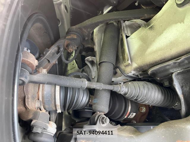 Toyota HIACE VAN 2022-03 8691893-19