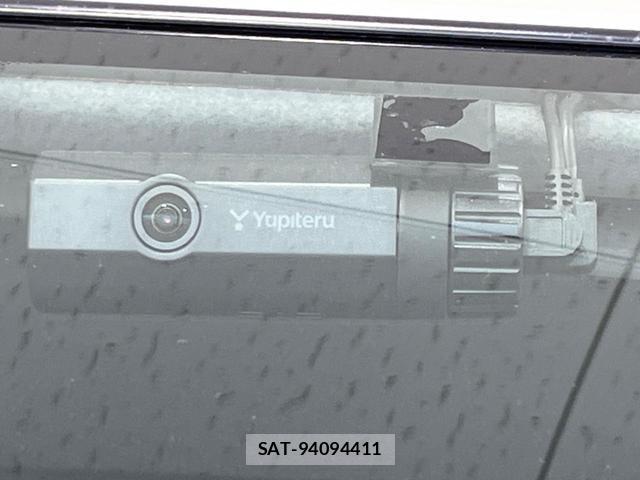 Toyota HIACE VAN 2022-03 8691893-5