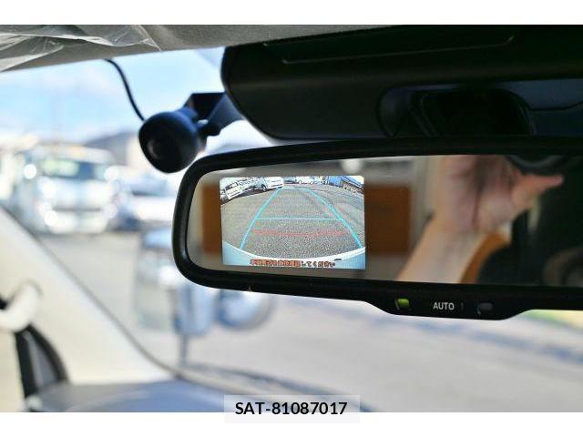 Toyota HIACE VAN 2020-04 8691916-18