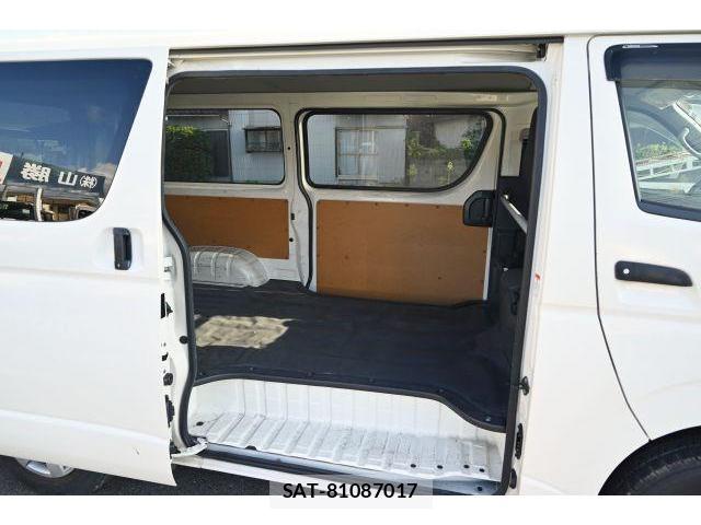 Toyota HIACE VAN 2020-04 8691916-6