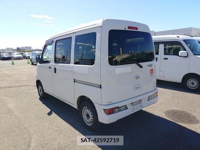 Daihatsu HIJET CARGO 2019-08 8690540-4