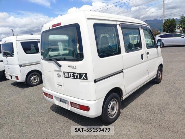 Daihatsu HIJET CARGO 2016-08 8690547-2