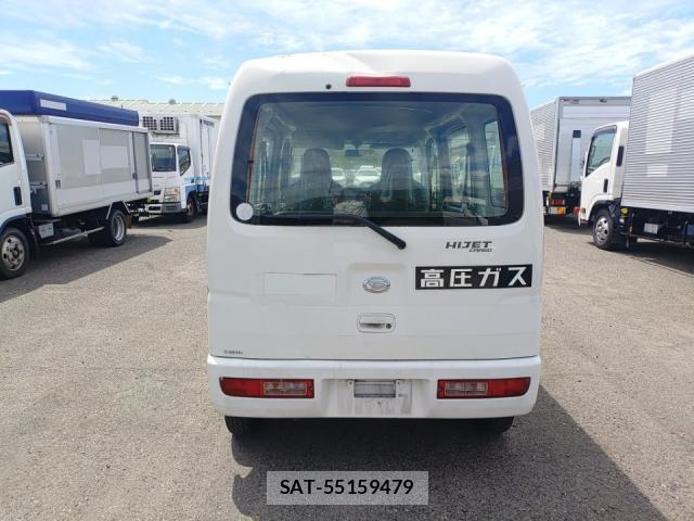 Daihatsu HIJET CARGO 2016-08 8690547-3