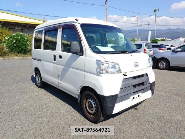 Daihatsu HIJET CARGO 2018-08 8690549-1