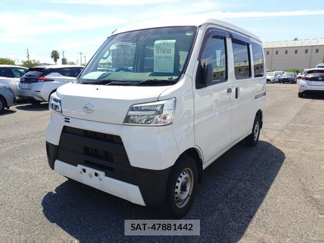 Daihatsu HIJET CARGO 2021-08 8690551-0