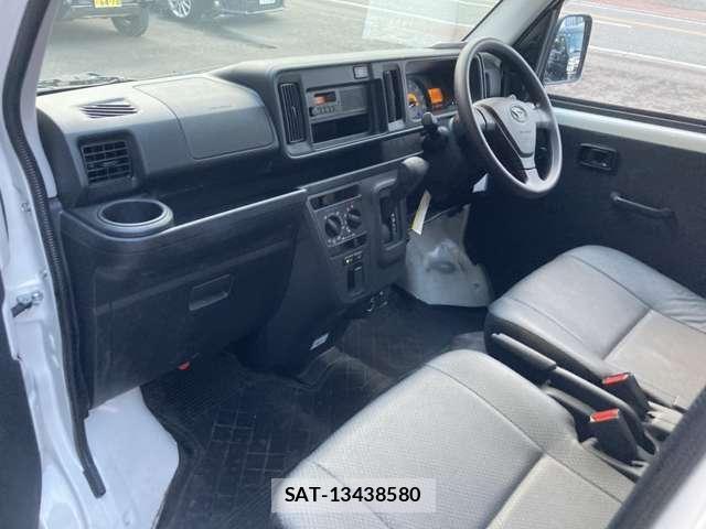 Daihatsu HIJET CARGO 2020-07 8690670-11