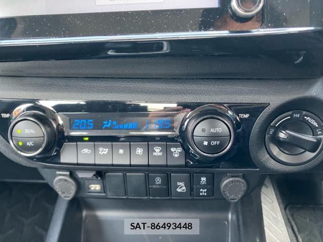 Toyota HILUX 2024-11 8690810-10