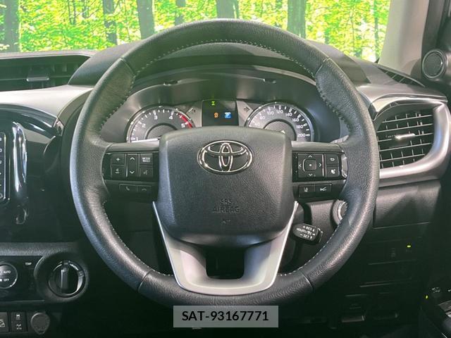 Toyota HILUX 2022-04 8691888-10