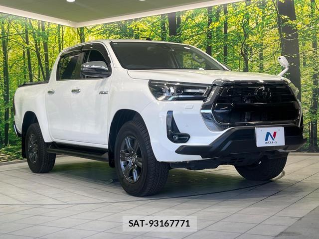 Toyota HILUX 2022-04 8691888-15
