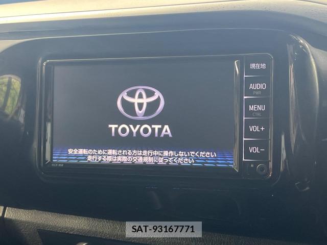 Toyota HILUX 2022-04 8691888-2