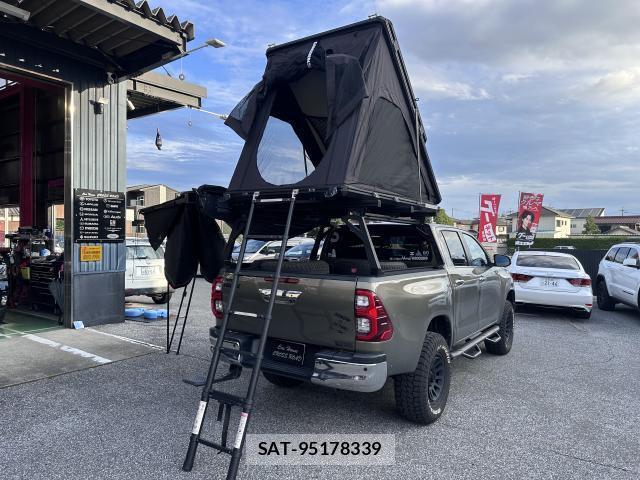 Toyota HILUX 2021-02 8691906-16