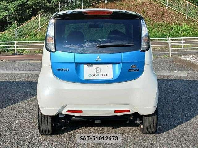 Mitsubishi I-MIEV 2010-06 8690362-5