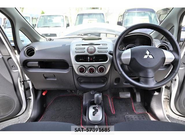 Mitsubishi I 2011-10 8691177-2