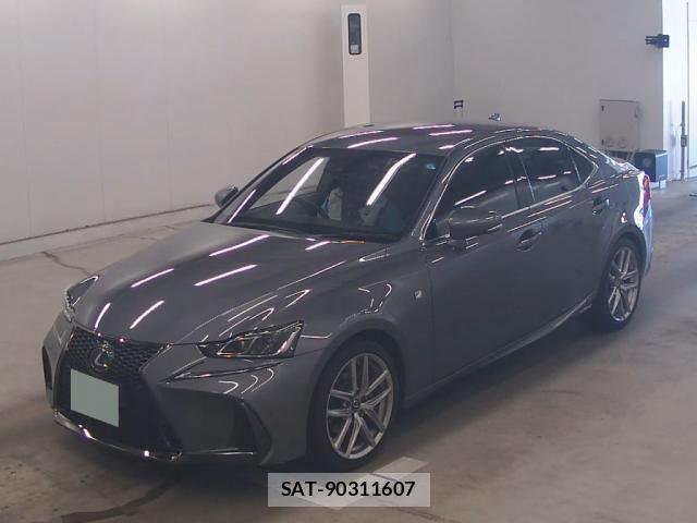 Lexus IS 2018-10 8690974-4
