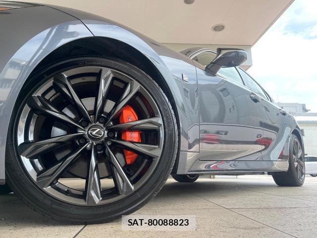 Lexus IS 2024-08 8691778-13