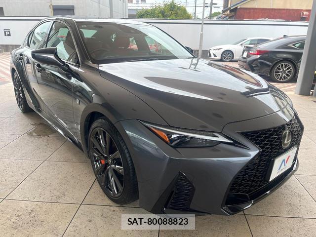 Lexus IS 2024-08 8691778-17