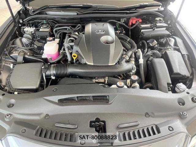 Lexus IS 2024-08 8691778-19