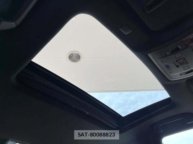 Lexus IS 2024-08 8691778-3