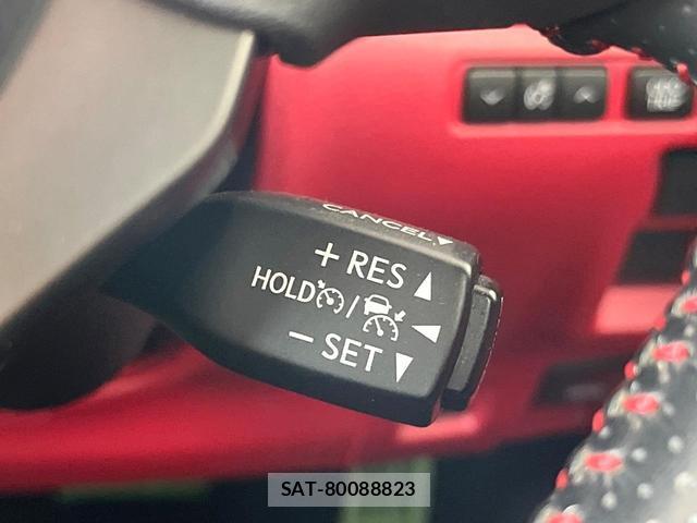 Lexus IS 2024-08 8691778-5