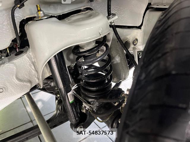 Suzuki JIMNY 2025-11 8690793-19