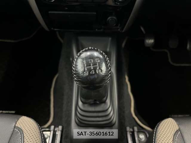 Suzuki JIMNY 2018-06 8691264-8
