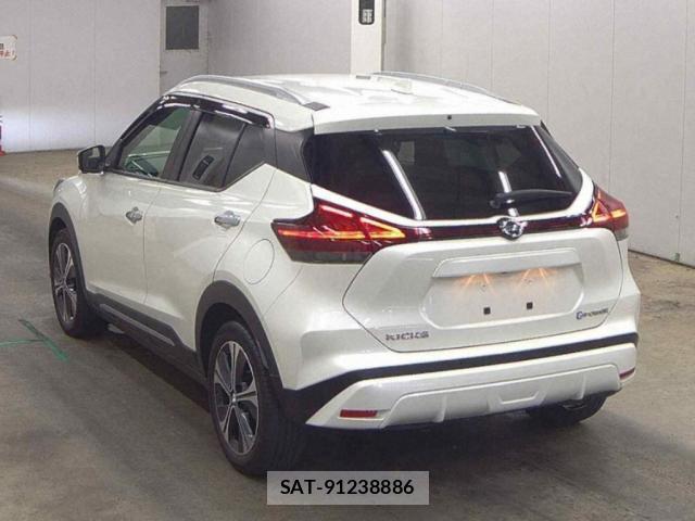 Nissan KICKS 2023-07 8691874-1