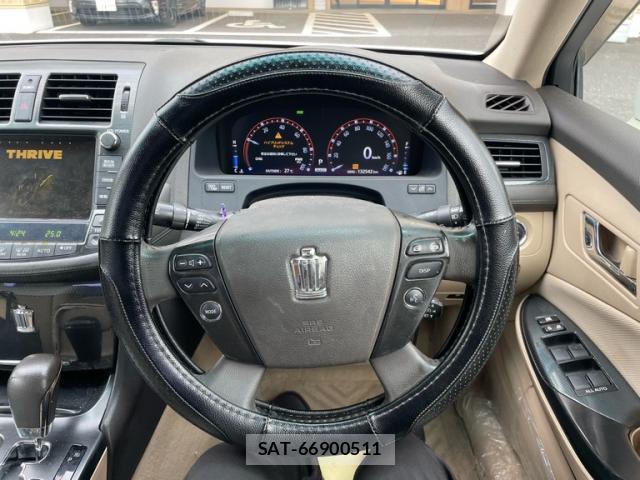 Toyota KLUGER HYBRID 2009-09 8690809-15