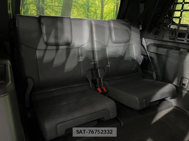 Toyota Land Cruiser 250 2025-10 8690694-8