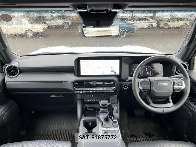 Toyota Land Cruiser 250 2024-09 8690864-2