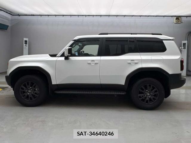 Toyota Land Cruiser 250 2025-05 8691735-3