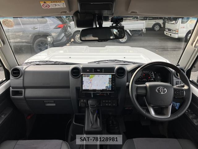 Toyota Land Cruiser 70 2025-07 8690863-2