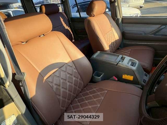 Toyota Land Cruiser 80 1992-06 8690394-12